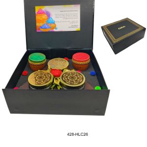 428-HLC26*Holi Hampers